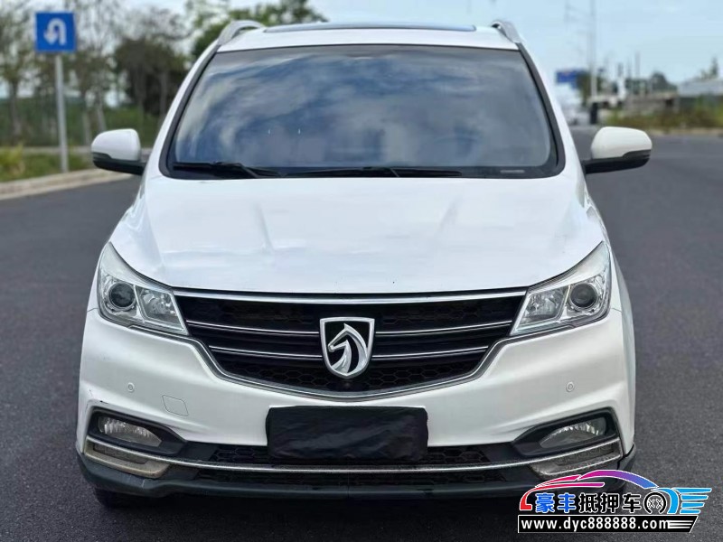 19年宝骏730轿车抵押车出售