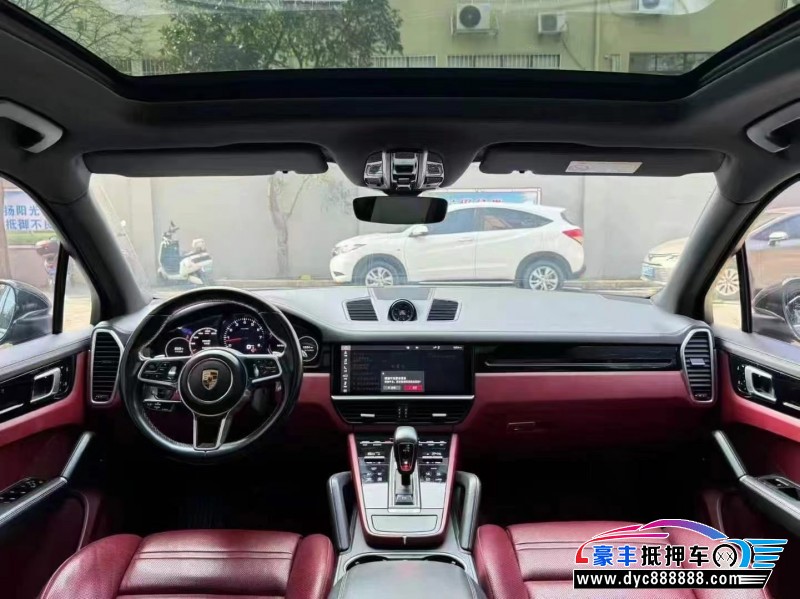 20年保时捷卡宴轿车抵押车出售