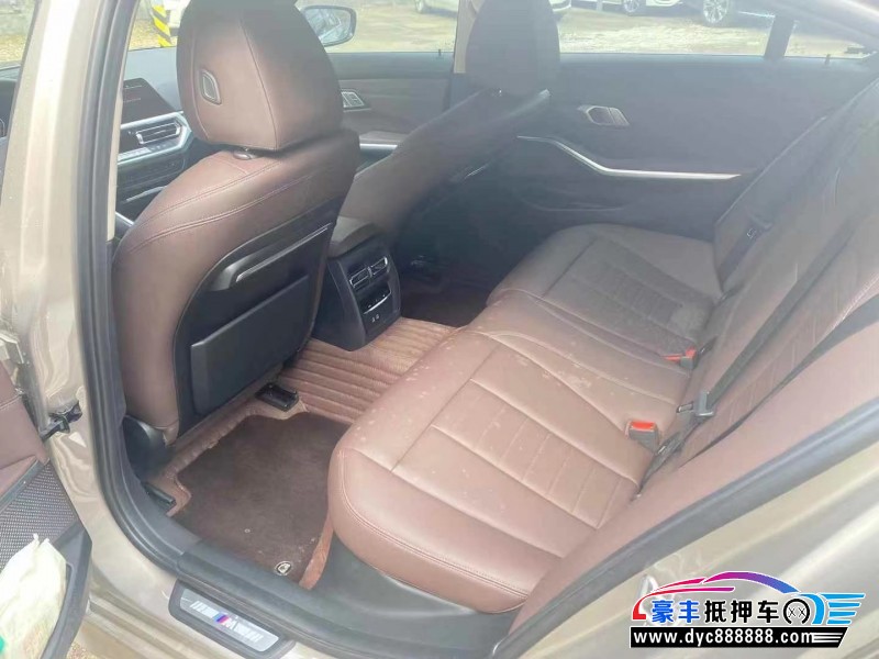 21年宝马3系轿车抵押车出售