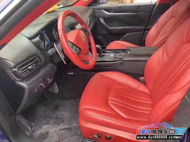 16年玛莎拉蒂莱万特轿车抵押车出售