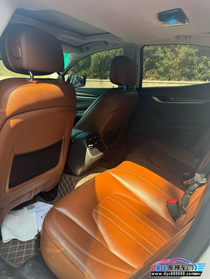 15年玛莎拉蒂Ghibli轿车抵押车出售