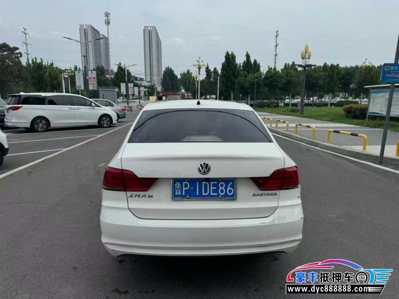 20年大众桑塔纳轿车抵押车出售