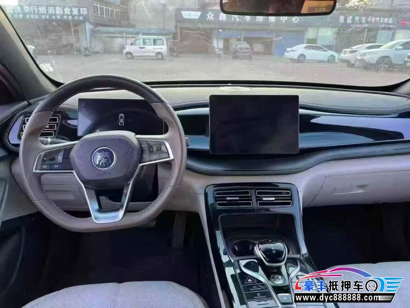 24年比亚迪秦轿车抵押车出售