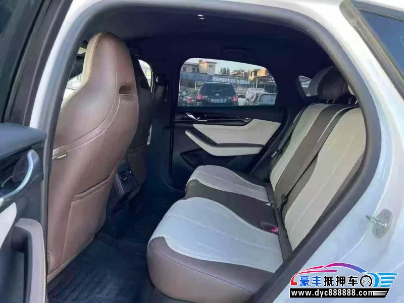 24年比亚迪秦轿车抵押车出售