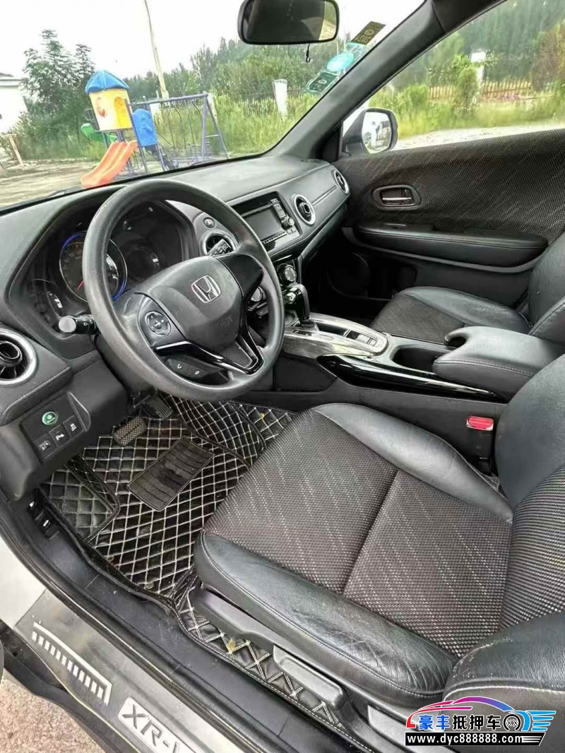 16年本田XRV轿车抵押车出售