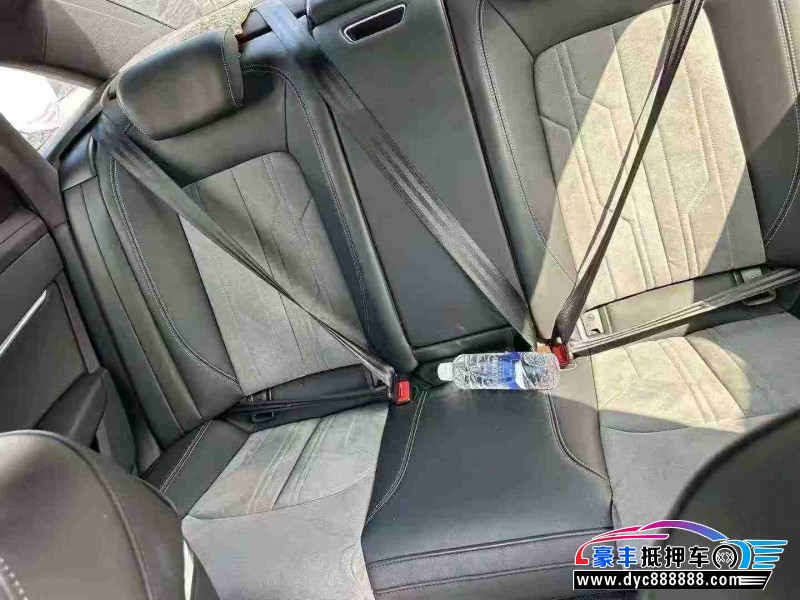 24年奥迪A6L轿车抵押车出售