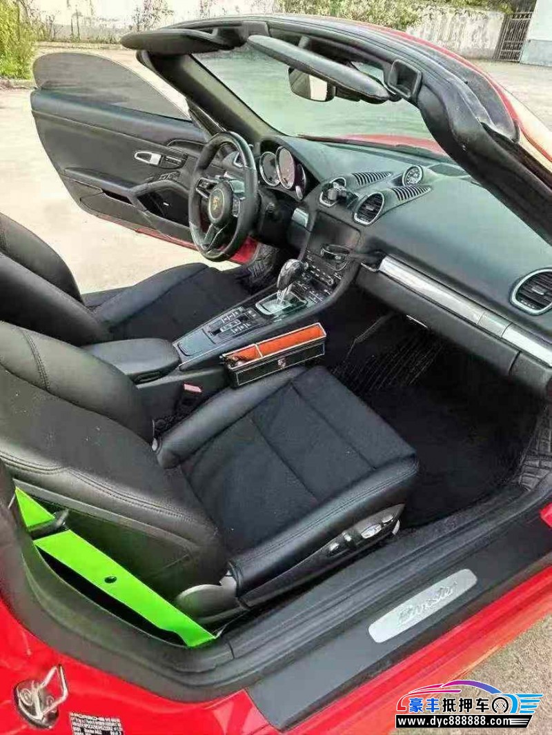 17年保时捷Boxster轿车抵押车出售