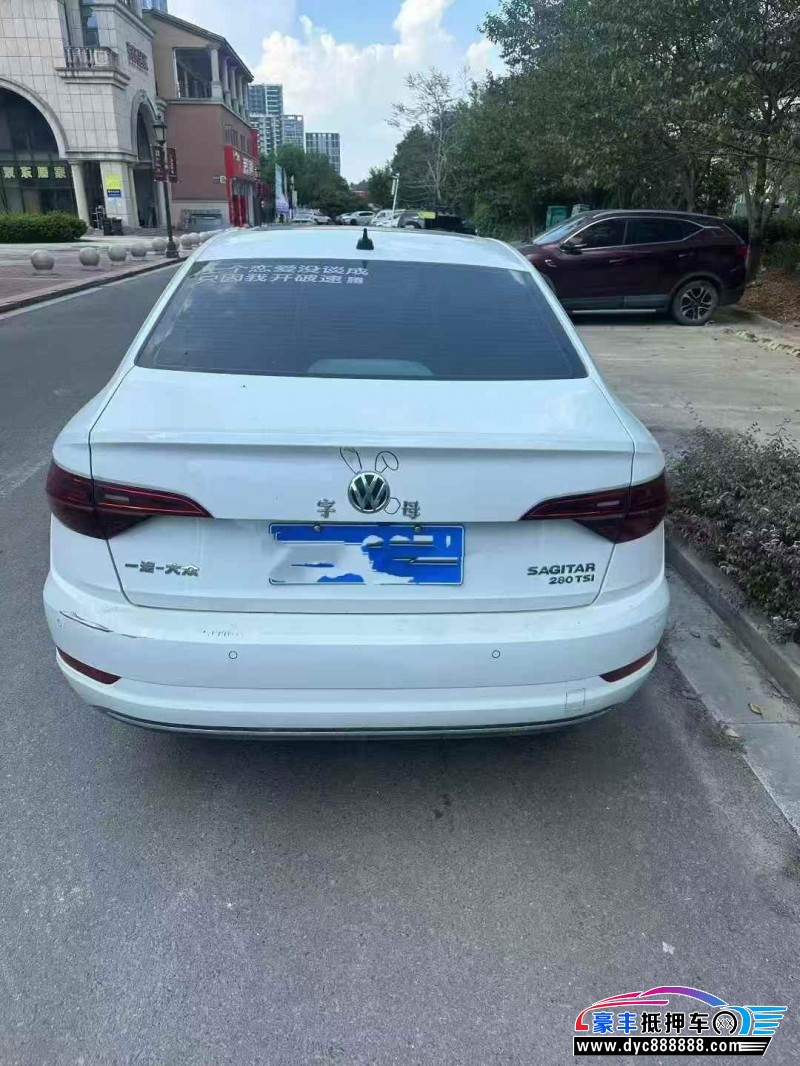 21年大众速腾轿车抵押车出售