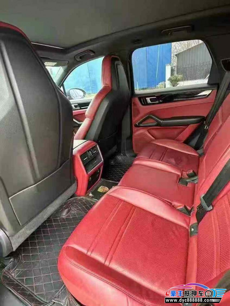 19年保时捷卡宴轿车抵押车出售