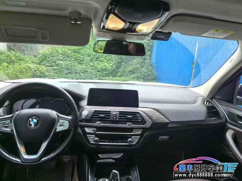 19年宝马X3轿车抵押车出售