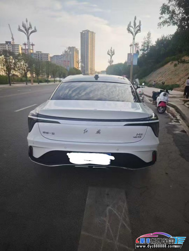 25年红旗H6轿车抵押车出售