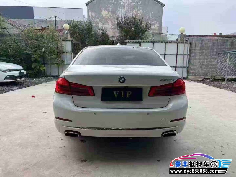 20年宝马5系轿车抵押车出售
