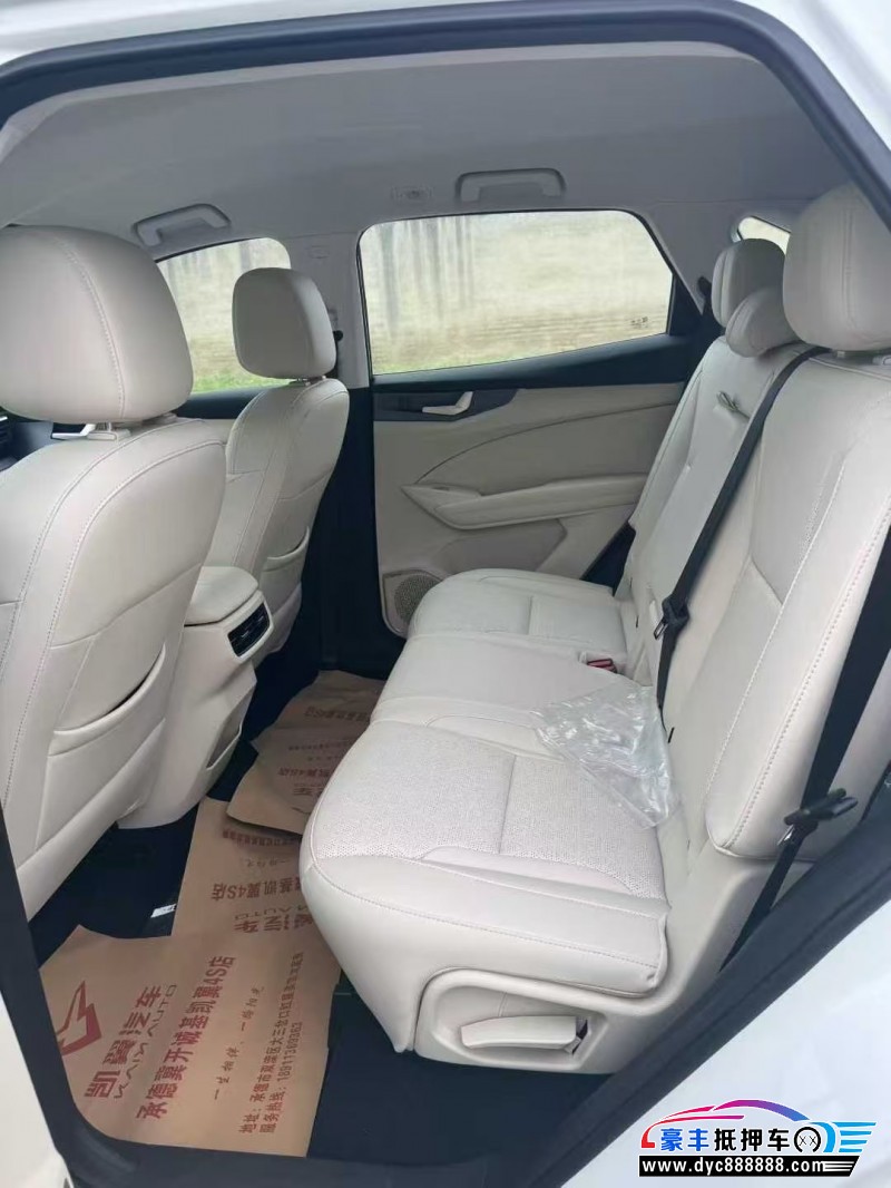 25年凯翼昆仑轿车抵押车出售