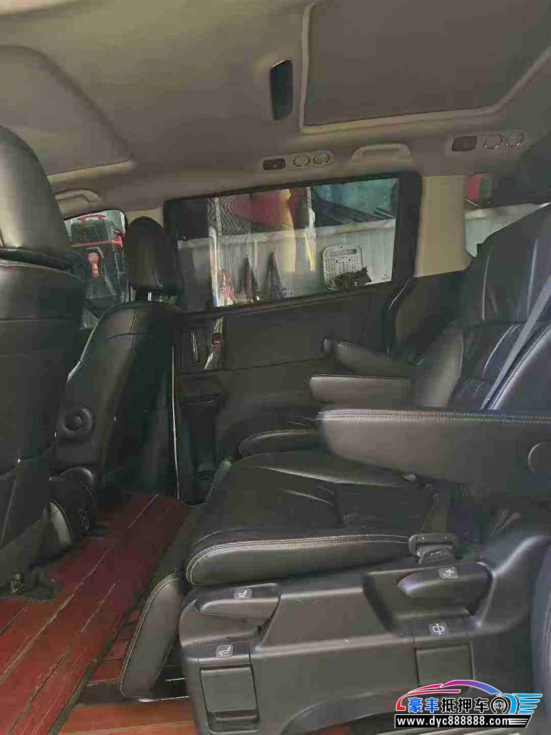 19年本田艾力绅轿车抵押车出售