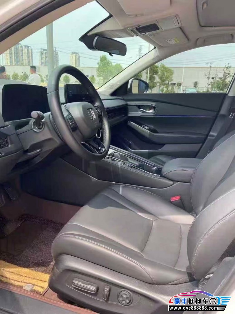 24年本田雅阁轿车抵押车出售