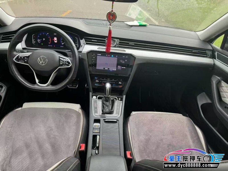 23年大众迈腾轿车抵押车出售