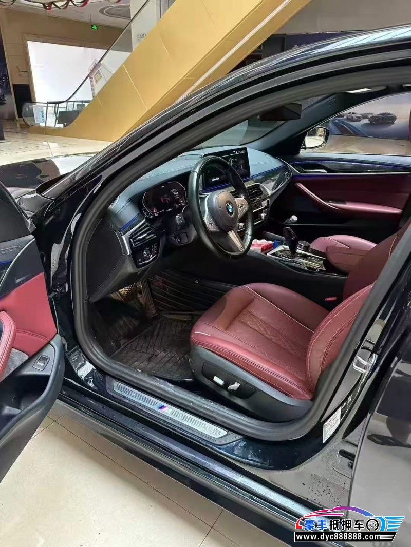 22年宝马5系轿车抵押车出售