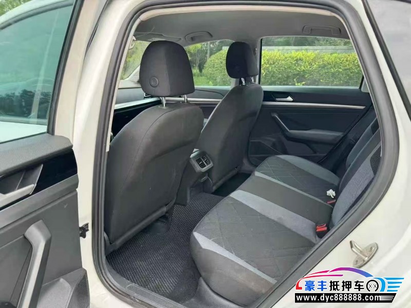 23年大众朗逸轿车抵押车出售