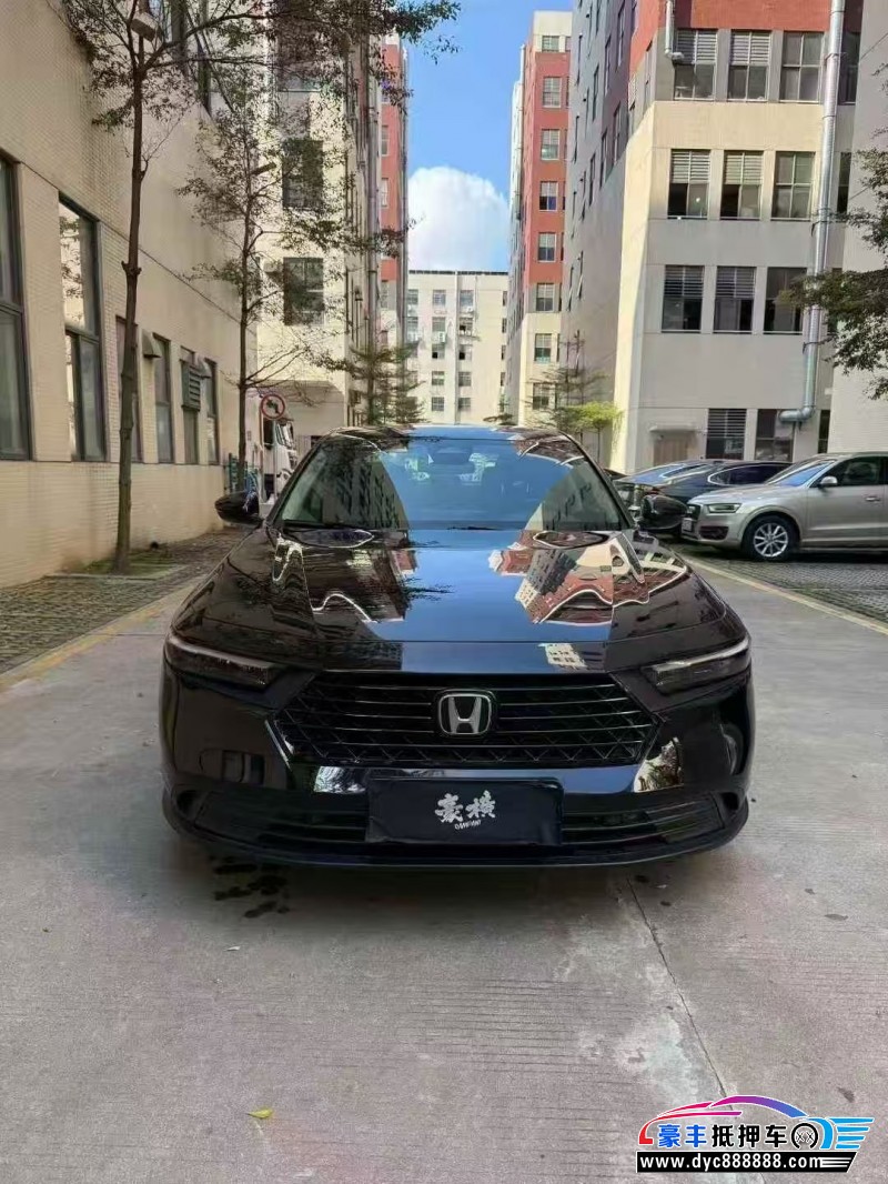 25年本田雅阁轿车抵押车出售