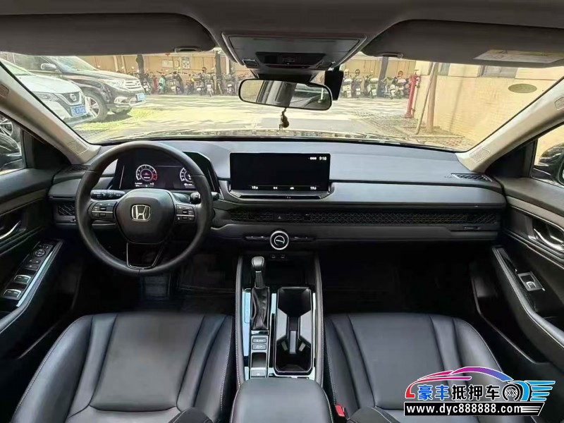 25年本田雅阁轿车抵押车出售