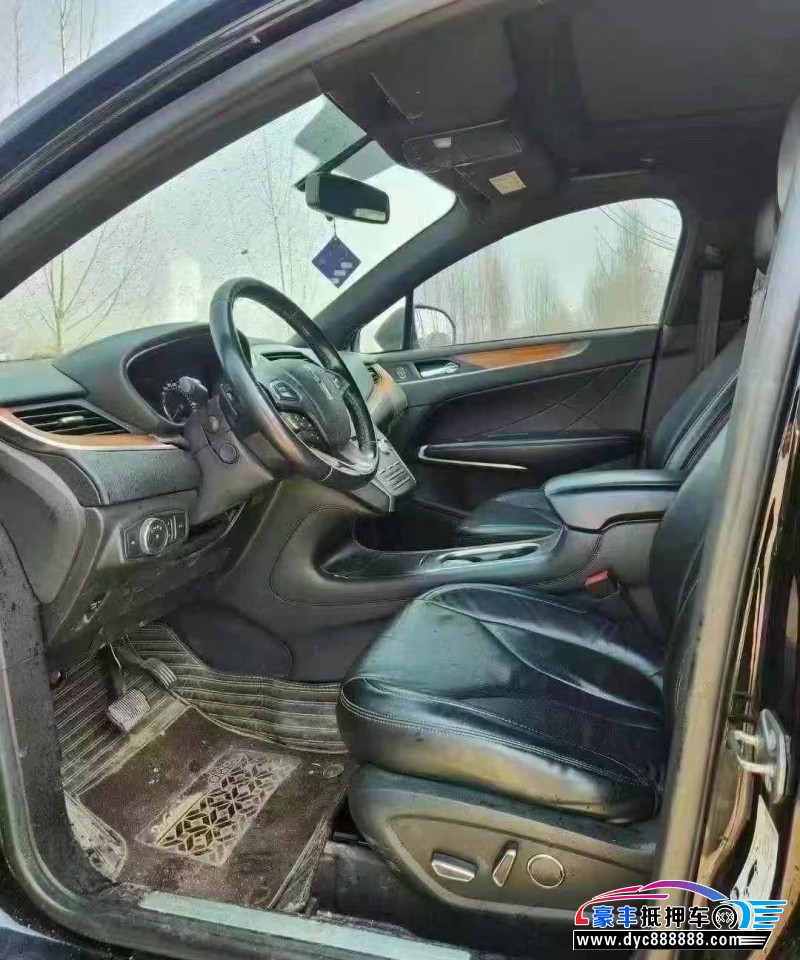 17年林肯MKC轿车抵押车出售