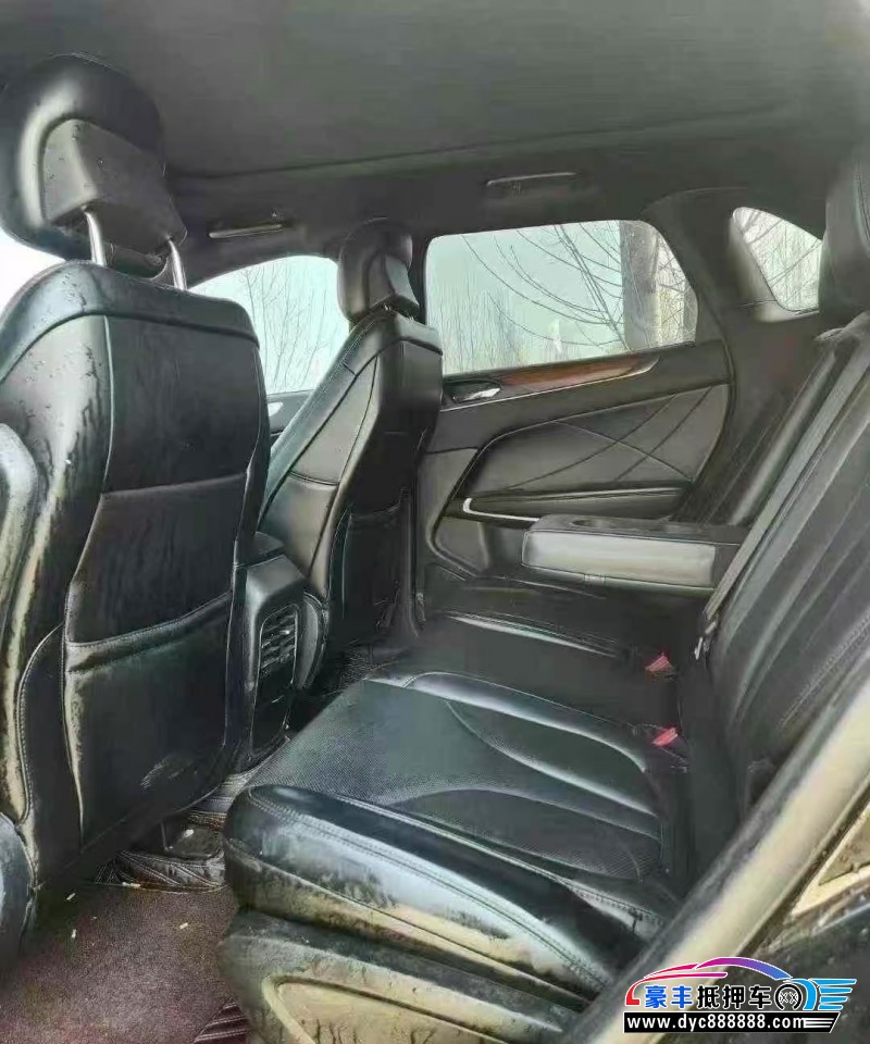 17年林肯MKC轿车抵押车出售