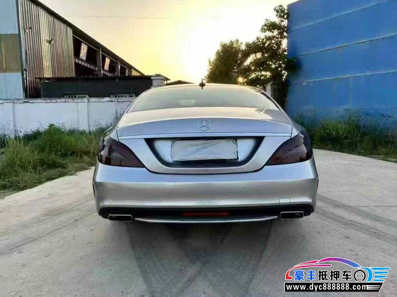 15年奔驰CLS轿车抵押车出售
