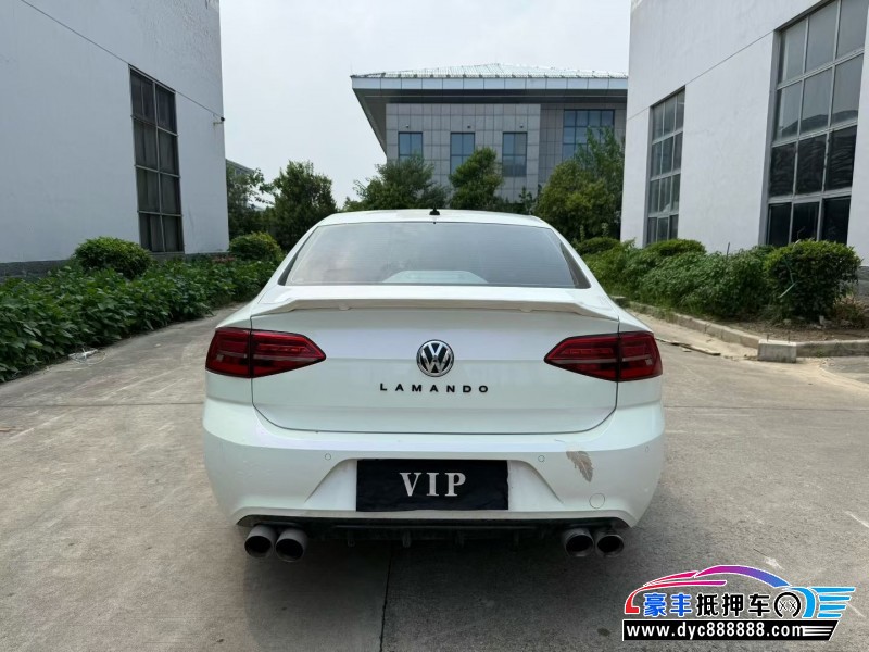 18年大众凌渡轿车抵押车出售