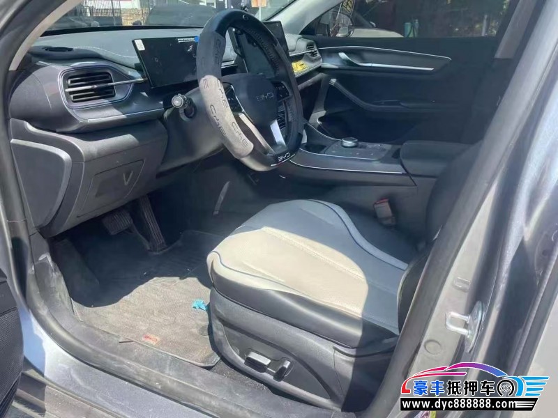 24年比亚迪驱逐舰轿车抵押车出售