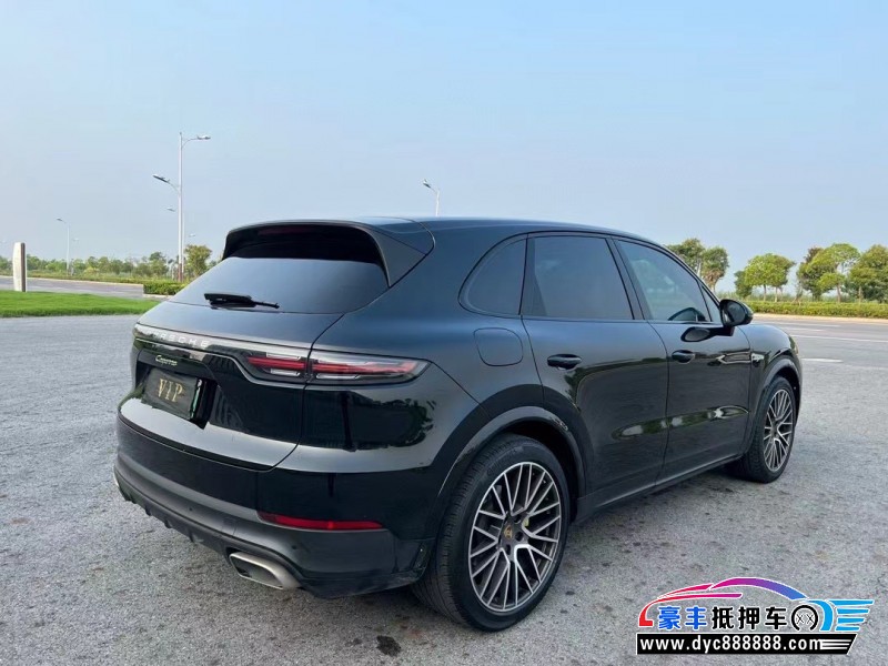 23年保时捷卡宴轿车抵押车出售