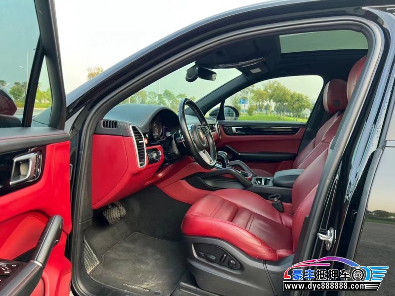 23年保时捷卡宴轿车抵押车出售