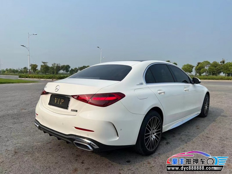 25年奔驰C轿车抵押车出售