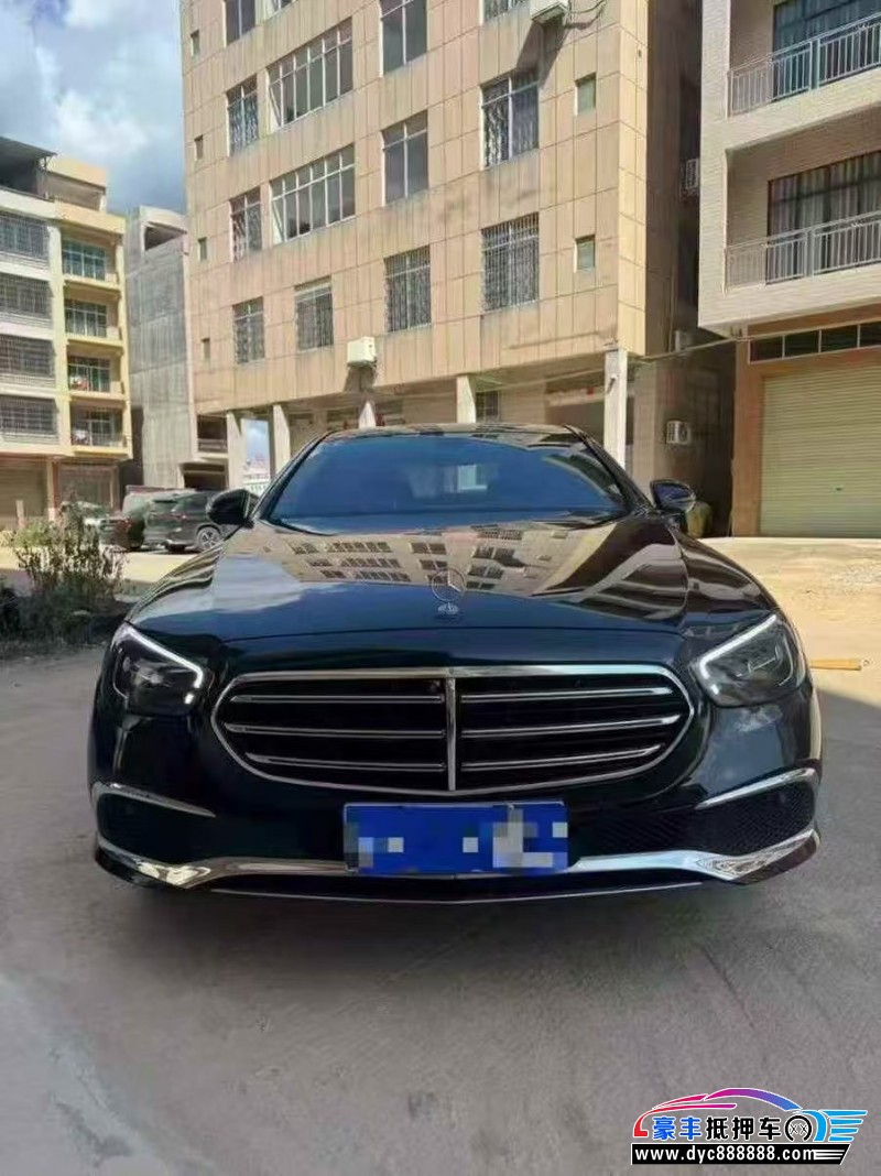 22年奔驰E轿车抵押车出售