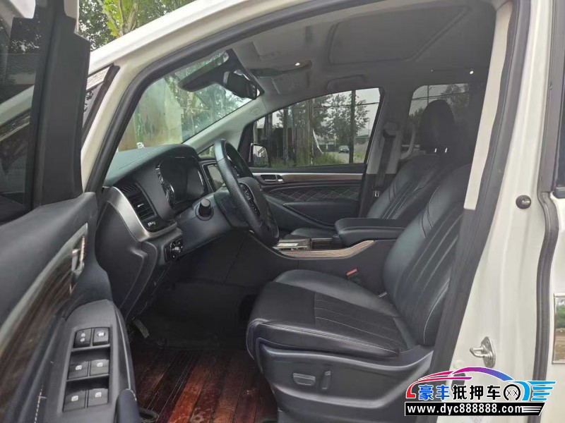 20年传祺M8轿车抵押车出售