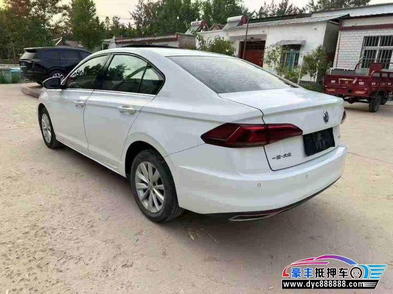 19年大众宝来轿车抵押车出售
