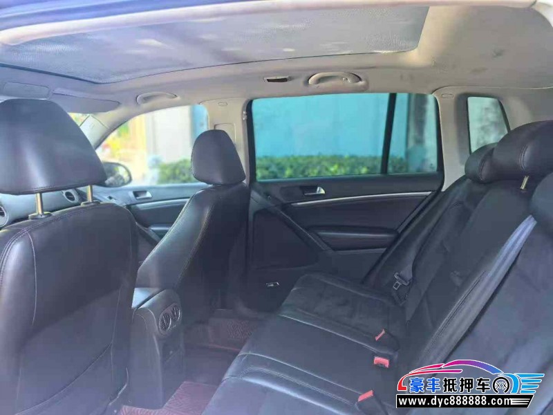 13年大众途观轿车抵押车出售