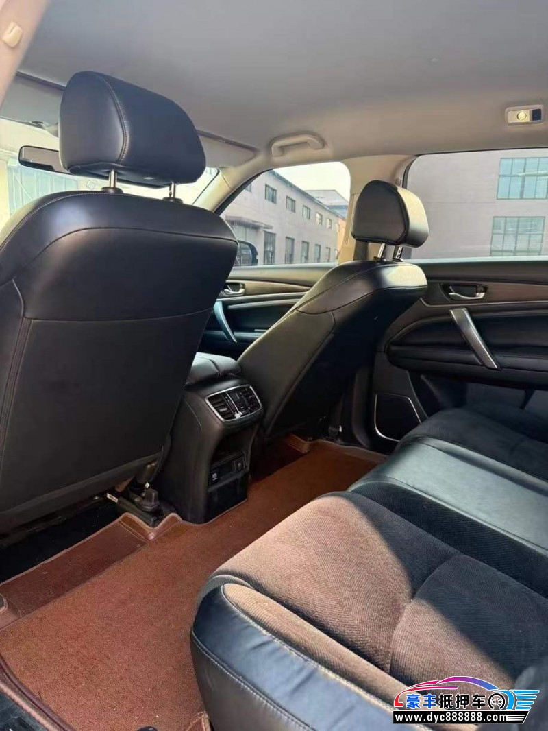 19年本田冠道轿车抵押车出售