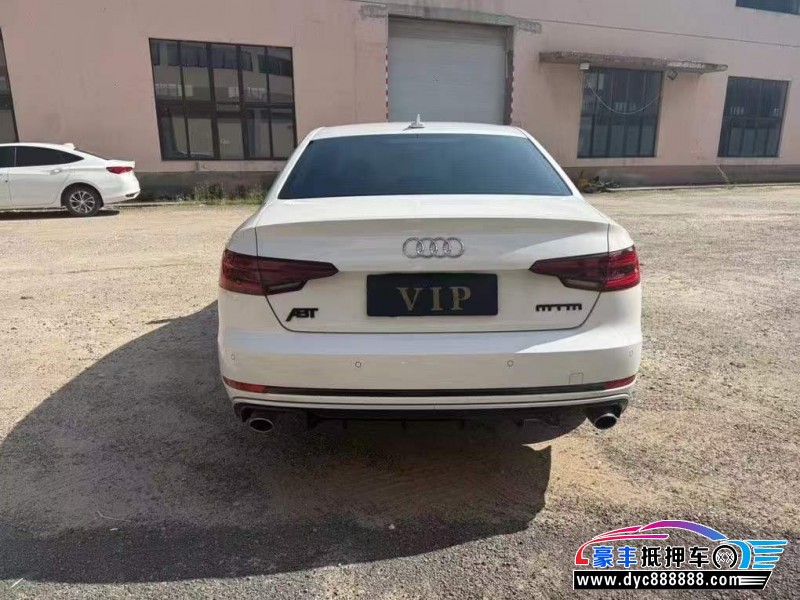 18年奥迪A4L轿车抵押车出售