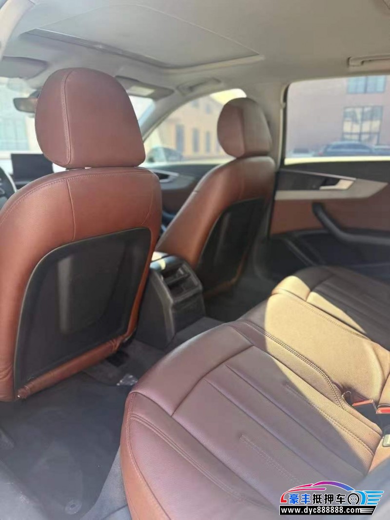 18年奥迪A4L轿车抵押车出售