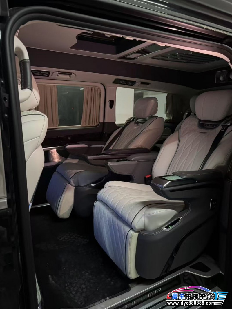 23年奔驰VMPV抵押车出售