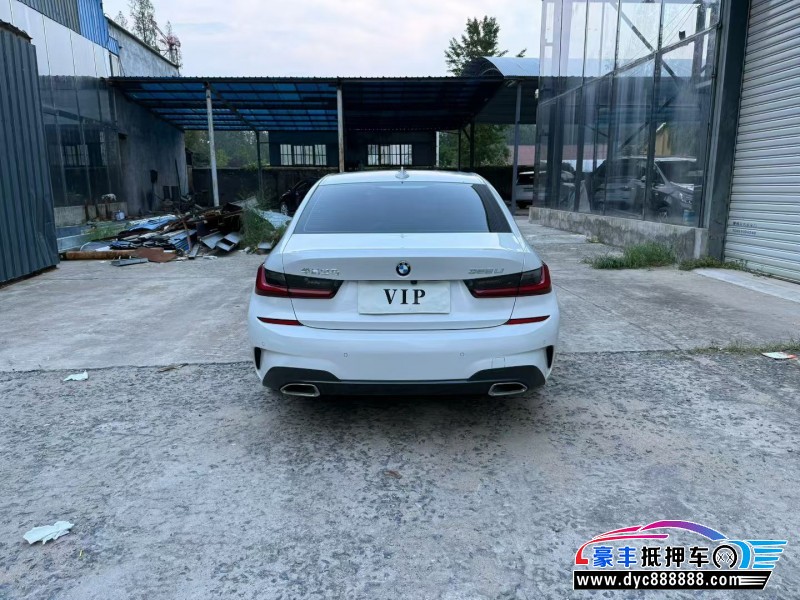 22年宝马3系轿车抵押车出售