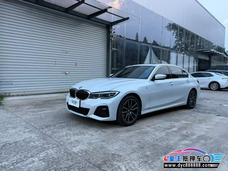22年宝马3系轿车抵押车出售