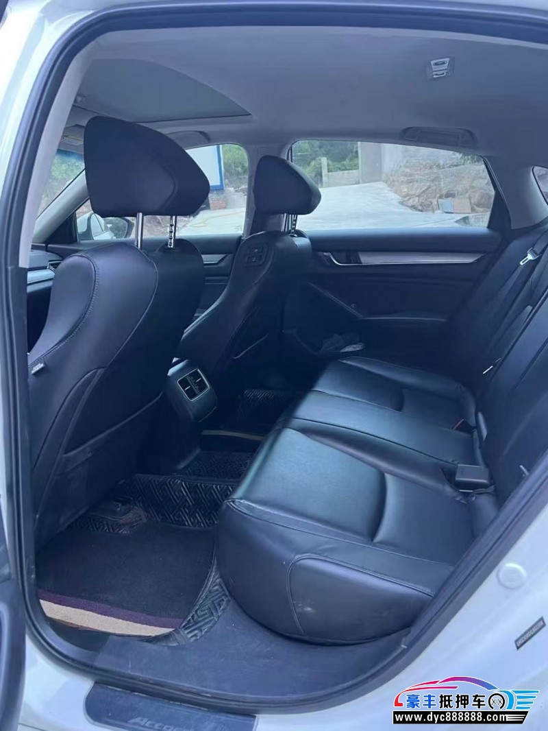 19年本田雅阁轿车抵押车出售