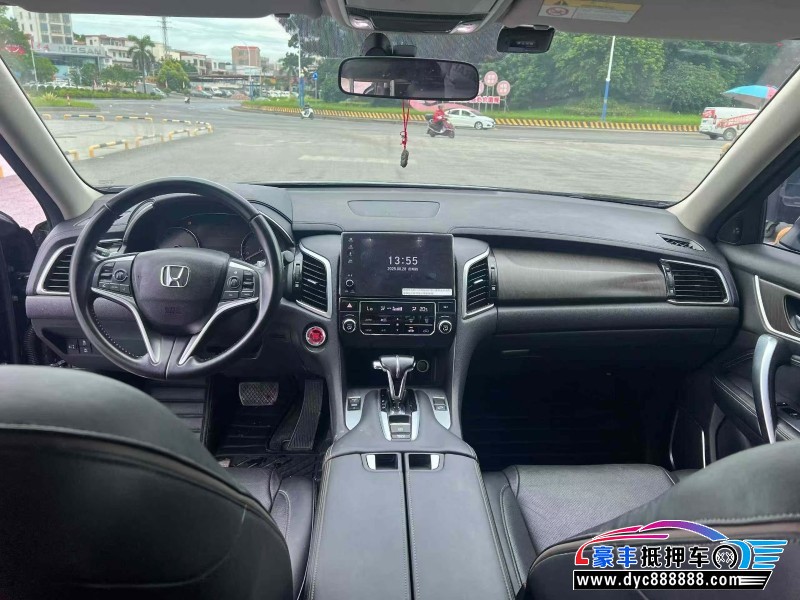 21年本田冠道轿车抵押车出售