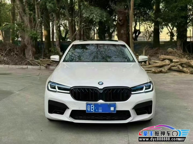 17年宝马5系轿车抵押车出售