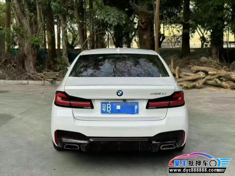 17年宝马5系轿车抵押车出售