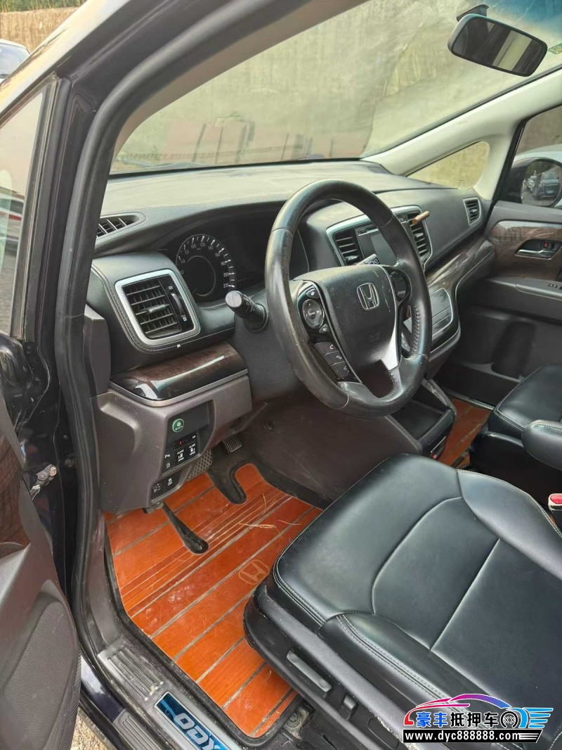 18年本田奥德赛MPV抵押车出售