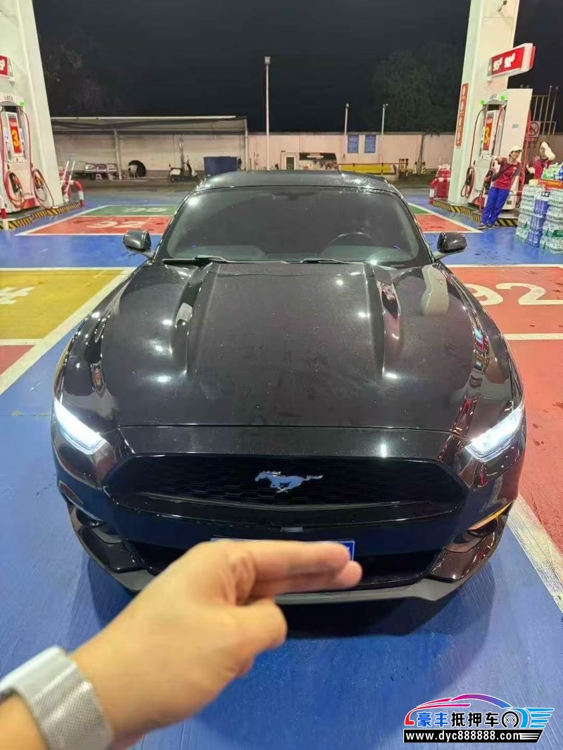 18年福特野马轿车抵押车出售