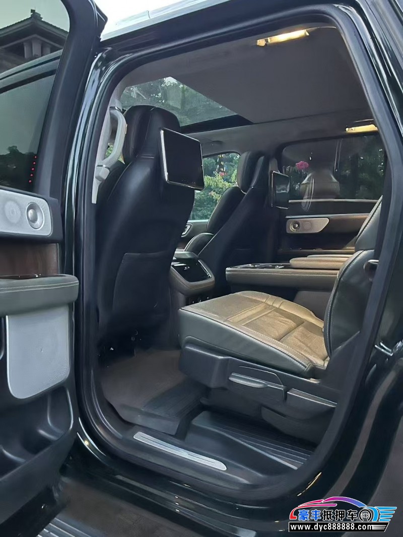 23年林肯领航员轿车抵押车出售