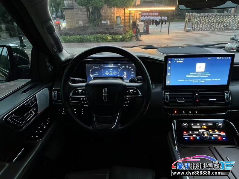 23年林肯领航员轿车抵押车出售